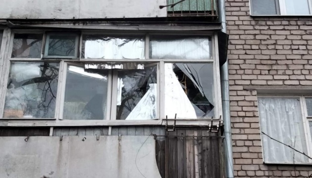 Внаслідок ракетного удару у Запоріжжі - четверо постраждалих, є руйнування