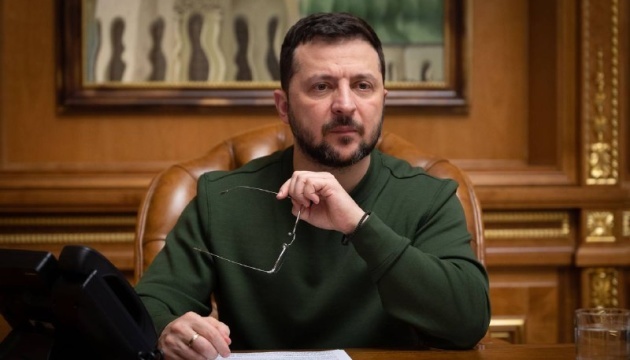Volodymyr Zelensky signe la loi sur la légalisation du cannabis médical