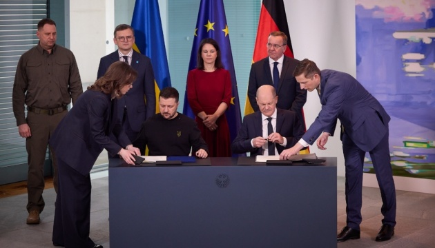 Ukraine, Germany sign security agreeement