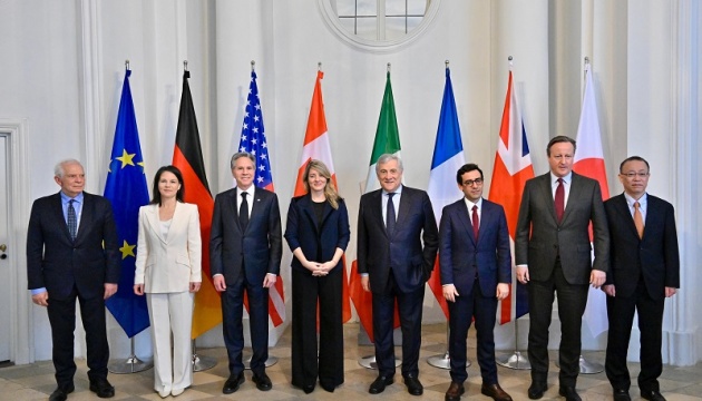 Очільники МЗС країн G7 засудили постачання зброї з КНДР та Ірану до Росії