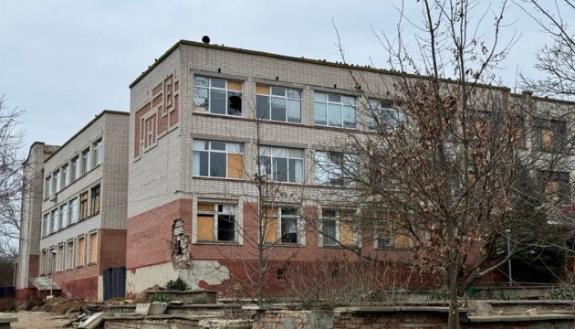 Three educational institutions damaged in Kherson region due to night shelling by Russians