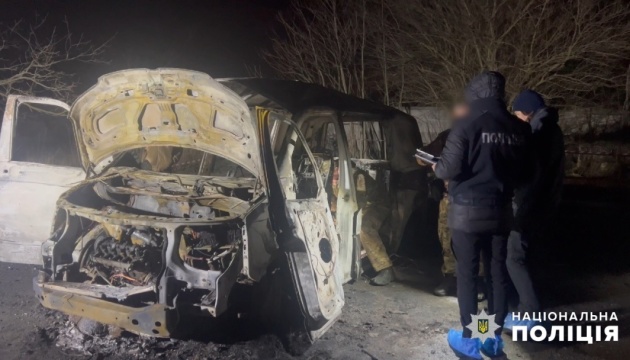 Теракт на Одещині: поліція показала підірваний автомобіль добровольчої армії