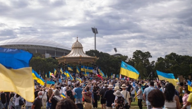 Діаспора закликала уряд Австралії переглянути візове законодавство для українців
