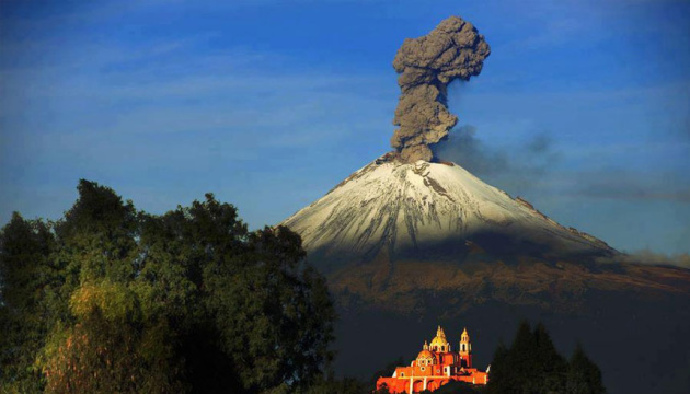 У Мексиці прокинувся вулкан, оголосили «жовтий рівень» небезпеки