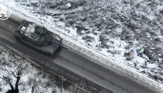 Ministerstvo obrany po prvý raz ukázalo využitie tanku Abrams v boji