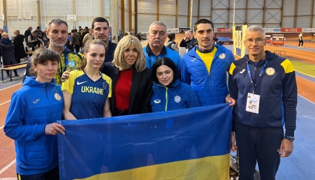 Перша леді Франції підтримала українських параатлетів на чемпіонаті світу у Реймсі