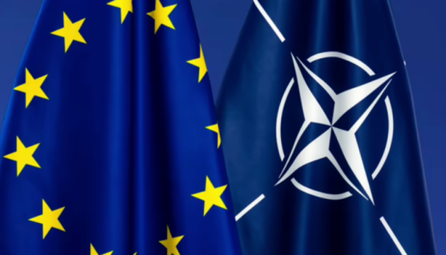 Глави МЗС країн НАТО зберуться на неформальну зустріч у Празі