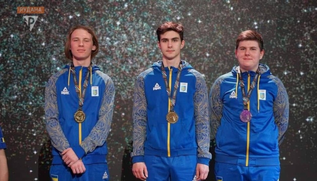 Збірна України серед юніорів виграла «золото» на ЧЄ-2024 з кульової стрільби