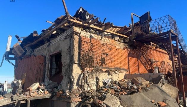 Загарбники вдарили по Куп’янську ФАБ-500 - зруйновані кафе, церква та будинки