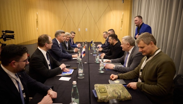 Зеленський у Тирані провів зустрічі з президентом Чорногорії та прем'єром Хорватії