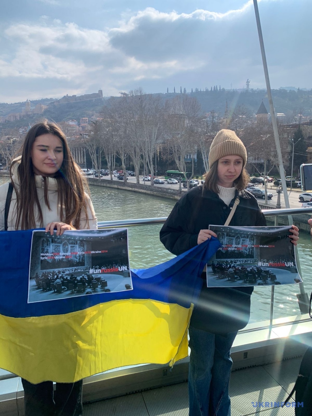 Росії не місце в ООН: у Грузії вивісили банер із закликом «примусити РФ заплатити»