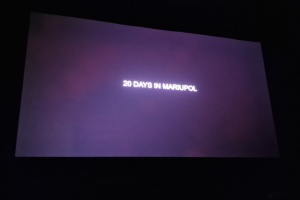 У Варшаві відбувся показ фільму «20 днів в Маріуполі»