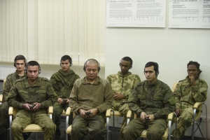 Для рекрутингу іноземців на «мʼясні штурми» РФ вибудувала глобальну систему торгівлі людьми