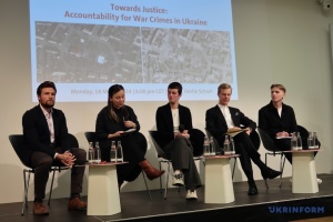 «Наше місто зникло»: у Берліні представили звіт і фільм про спустошення росіянами Маріуполя