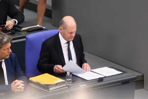 Scholz assures of continued support for Ukraine on Easter