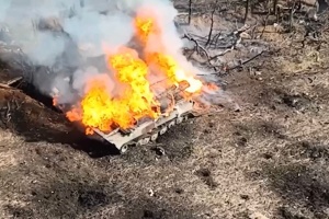 Paratroopers show video of enemy vehicles being destroyed near Novomykhailivka