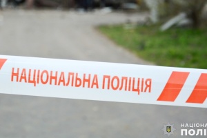 На Чернігівщині невідомі повісили на мосту собак - йде розслідування