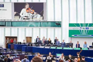 De jeunes musiciens ukrainiens ont joué à l'ouverture de la 46e session du Congrès du Conseil de l'Europe