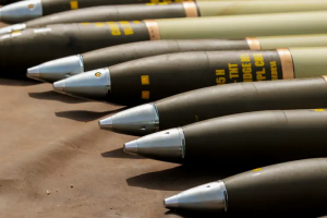 Ukraine is to receive half million shells by end of year under Czech initiative
