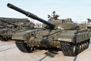 Russians send tank battalion to Crimea - partisans