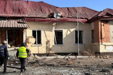 Un volontaire blessé dans une frappe de bombes aériennes guidées russes sur Koupiansk 