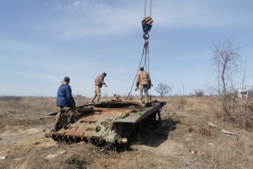 MoD experts collect 55t of war-related scrap in Kharkiv direction