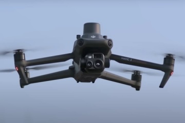 Les Russes doublent les largages de munitions chimiques à partir de drones Mavic