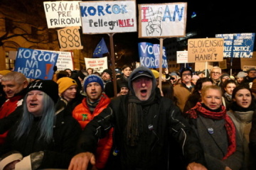 Protests in Bratislava: Has pro-Russian PM Fico heard people?