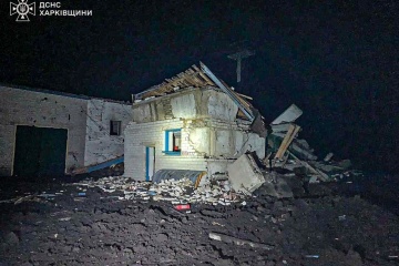 Les Russes ont bombardé une caserne de pompiers dans la région de Kharkiv : un secouriste blessé