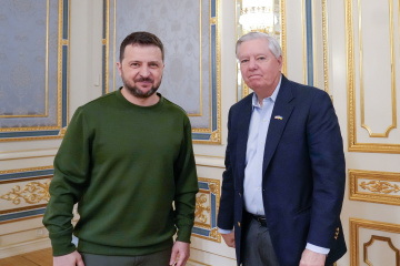 Le sénateur républicain Lindsey Graham arrive en Ukraine pour rencontrer Volodymyr Zelensky