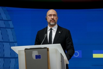 L'Union européenne verse 4,5 milliards d'euros d'aide à l'Ukraine