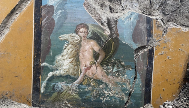Археологи виявили у Помпеях нові фрески