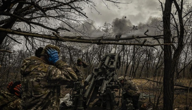Fierce fighting raging in Ivanivske on Bakhmut axis – military spokesperson