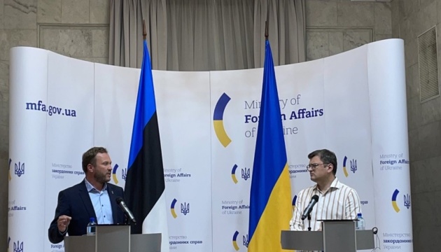 Estonia's initiative to use frozen Russian assets to rebuild Ukraine a role model for whole world - Kuleba and Tsahkna