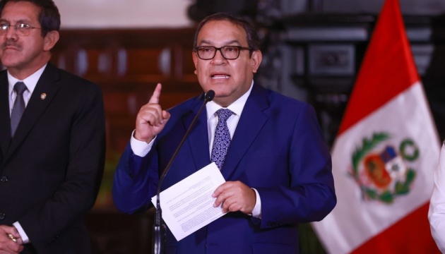Прем'єр Перу подав у відставку через звинувачення у зловживанні впливом