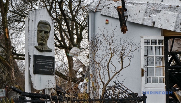 Розстріляний музей Романа Шухевича чекає на відбудову