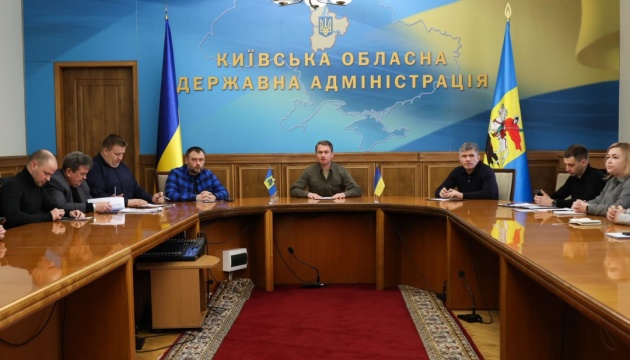 Київська ОВА планує розірвати договори з двома підрядниками, які зривають графіки відбудови