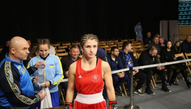 Українка Молочко поступилась в 1/8 фіналу ліцензійного турніру з боксу 
