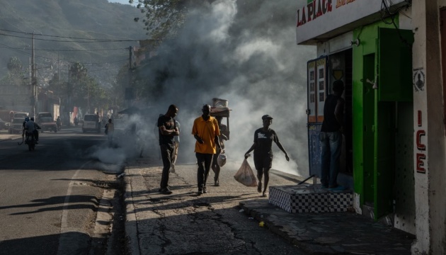 У Гаїті банди напали на урядові установи в Порт-о-Пренсі - ЗМІ