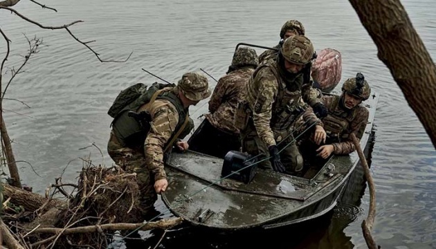 Ukrainische Armee erweitert Brückenkopf am linken Dnipro-Ufer