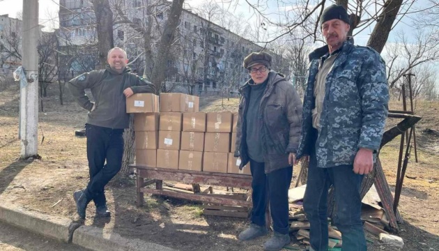 На Донеччині мешканці отримали понад 500 тонн гумдопомоги