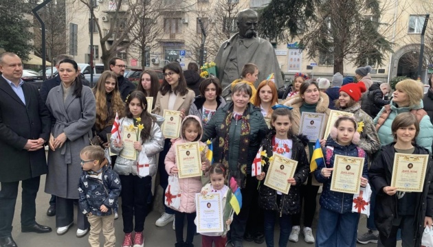 Українці вшанували пам’ять Тараса Шевченка у Тбілісі