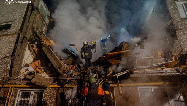 За добу через російські атаки знищені багатоповерхівки у трьох містах України - Клименко