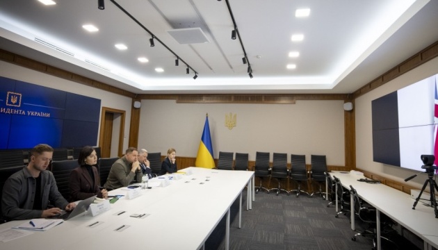 Єрмак і Расмуссен обговорили кроки для інтеграції України в євроатлантичну систему безпеки