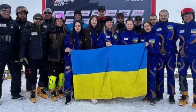 Українки виграли дві медалі етапу Кубка Європи зі сноубордингу у Давосі