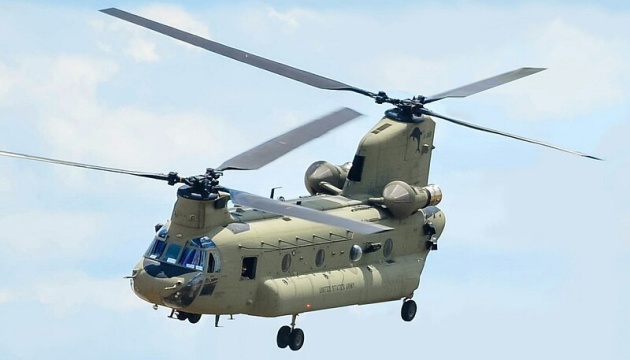 Британія придбає 14 сучасних американських гелікоптерів Chinook