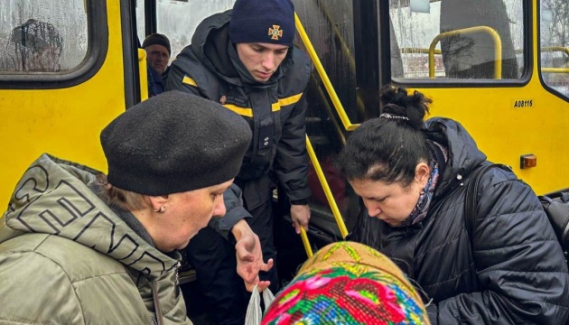 На Сумщині рятувальники показали евакуацію жителів Великописарівської громади