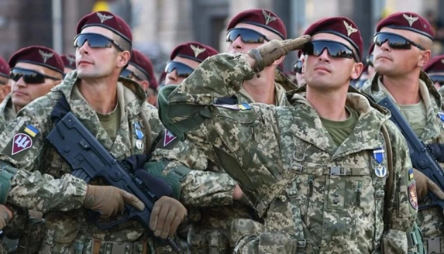 #ПодякуйГерою: Укрінформ розпочав соціально-просвітницьку акцію на підтримку українських військових