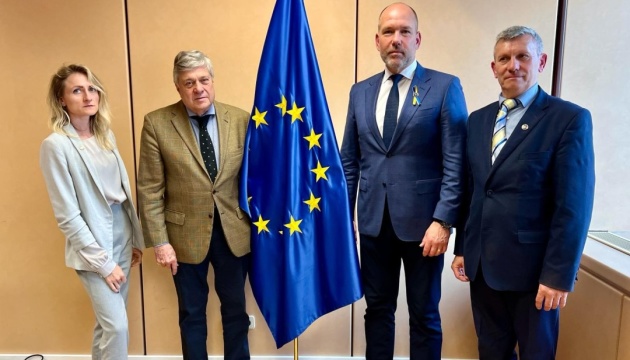 Президент СКУ обговорив підтримку України з євродепутатом від Іспанії