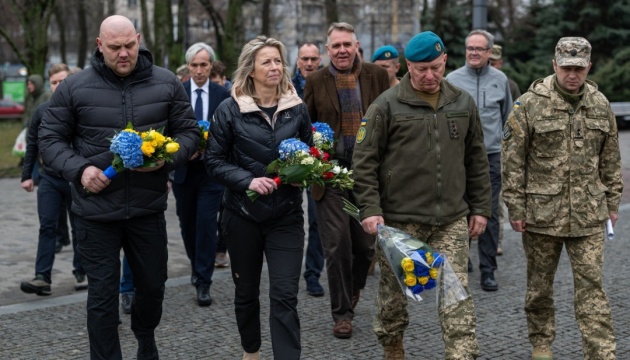 Міністерка оборони Нідерландів відвідала Дніпро